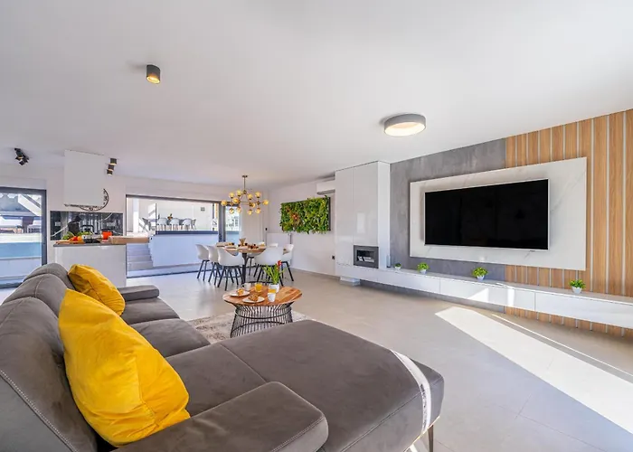 Incanto 프예스차나 우발라